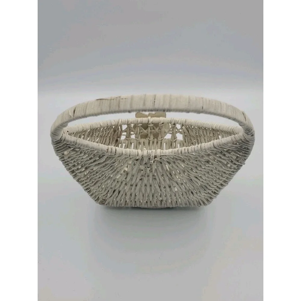 Vintage‎ White Wicker Wall Or Standing Basket Organizer Fruit Mail Holder Rustic